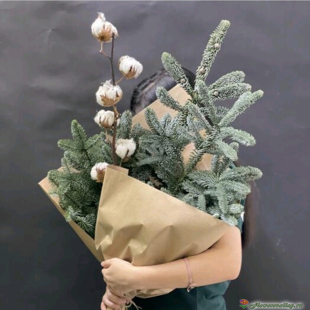 Букет из хлопка и нобилиса